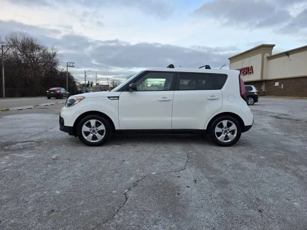 2017 Kia Soul - Image 2 of 20
