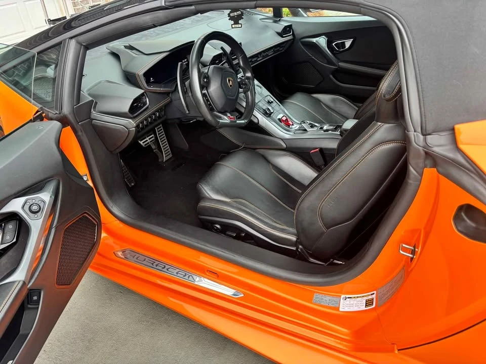 2017 Lamborghini Huracan - Image 4 of 10