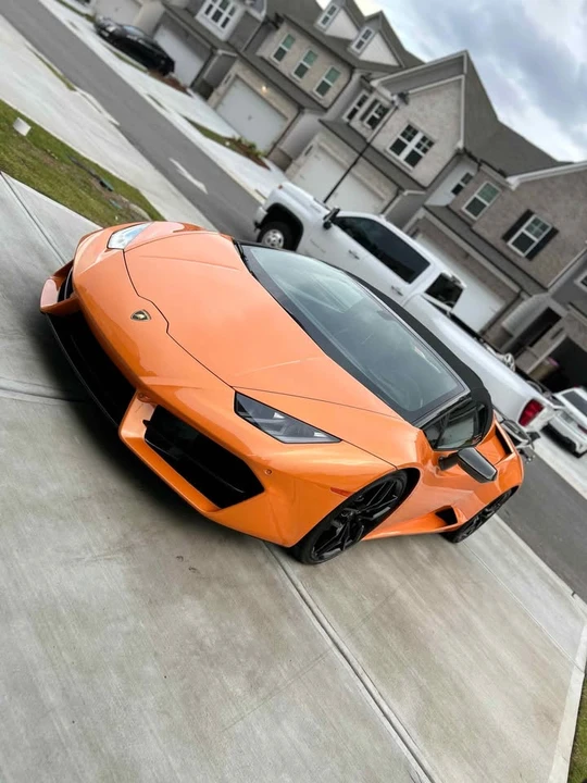 2017 Lamborghini Huracan - Image 2 of 10