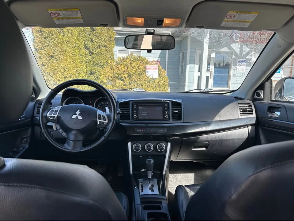 2017 Mitsubishi Lancer 10th Gen - Image 7 of 10