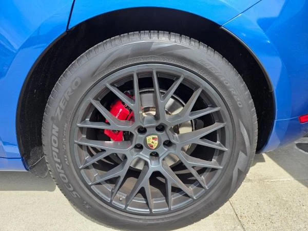 2017 Porsche Macan GTS - Image 6 of 21