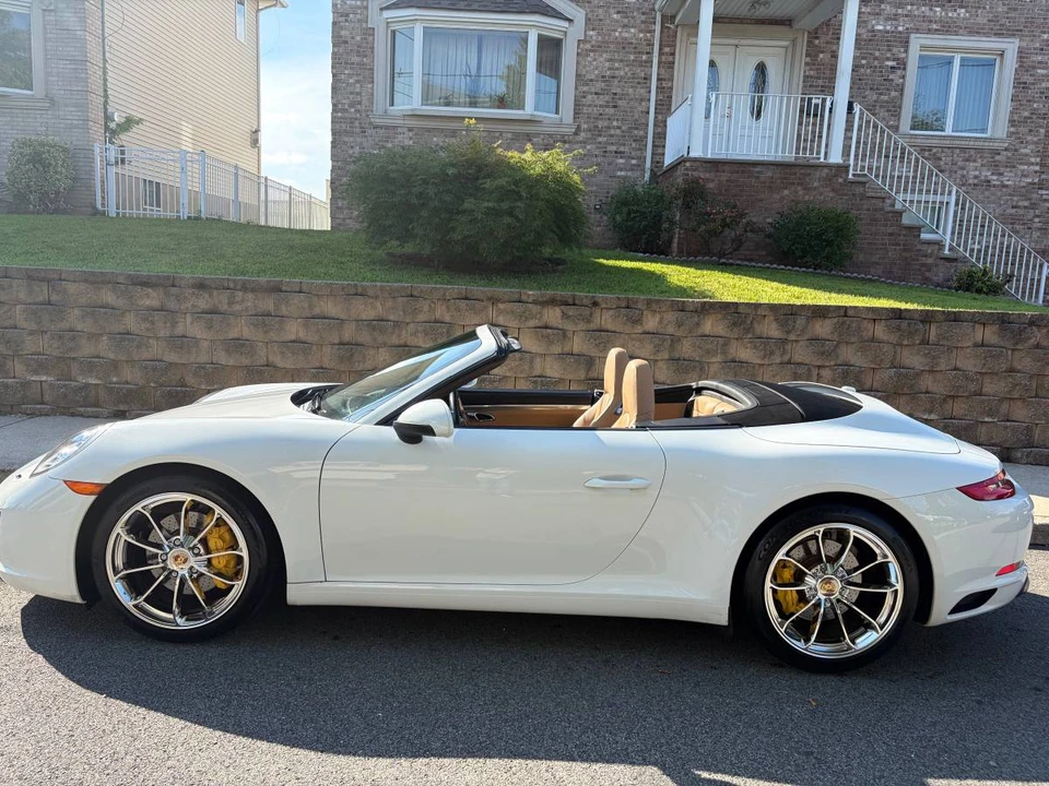 2017 Porsche 991 Carrera - Image 2 of 15