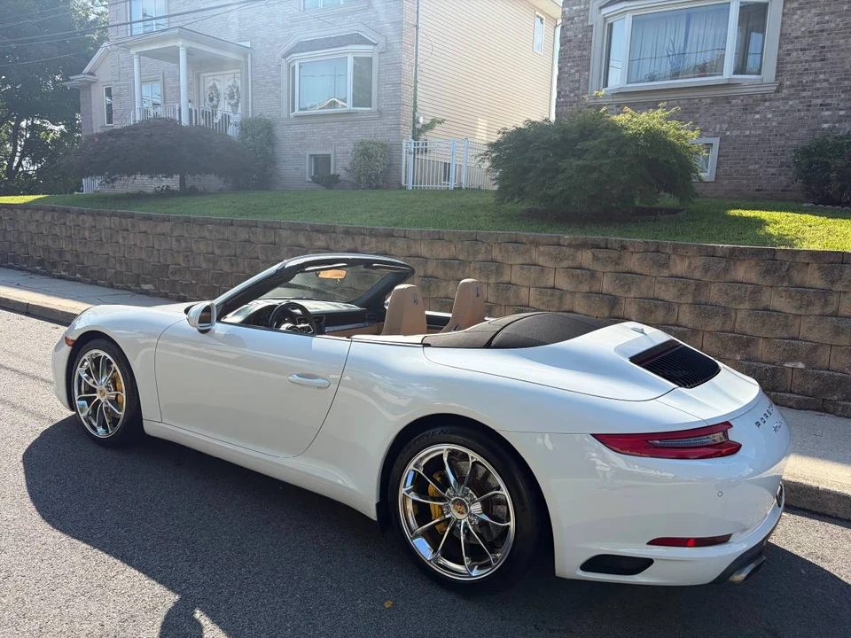 2017 Porsche 991 Carrera - Image 3 of 15