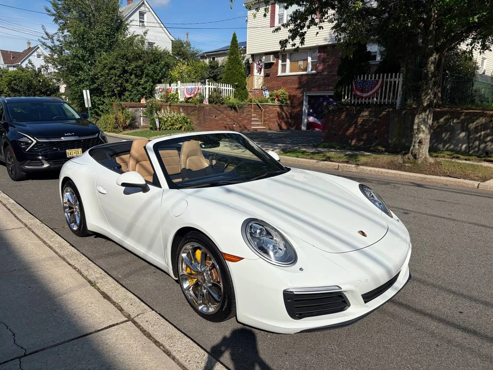 2017 Porsche 991 Carrera - Image 4 of 15
