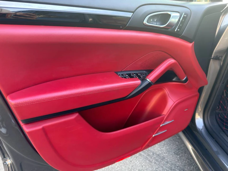 2017 Porsche 958 Cayenne GTS - Image 13 of 14