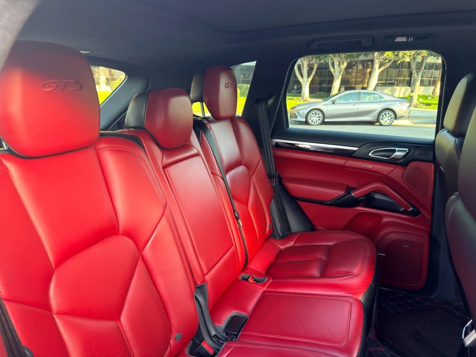 2017 Porsche 958 Cayenne GTS - Image 14 of 14