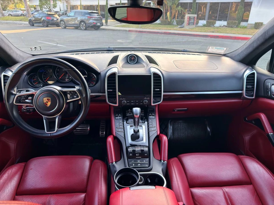 2017 Porsche 958 Cayenne GTS - Image 8 of 14