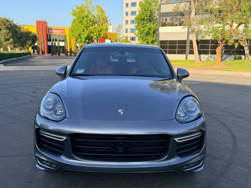2017 Porsche 958 Cayenne GTS - Image 4 of 14