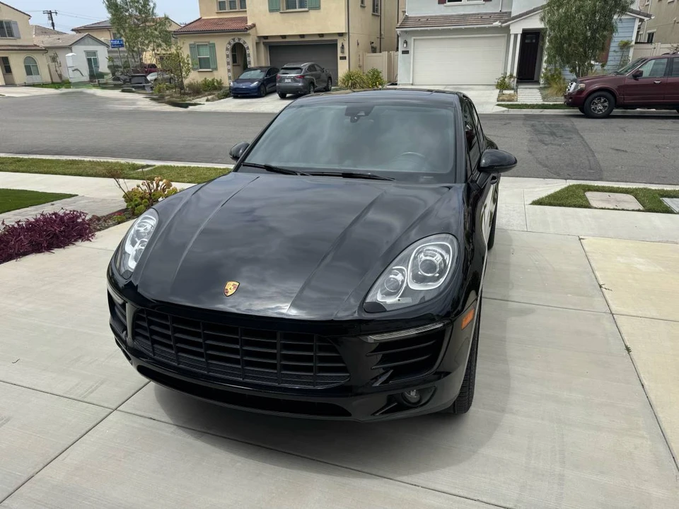 2017 Porsche Macan S - Image 2 of 9
