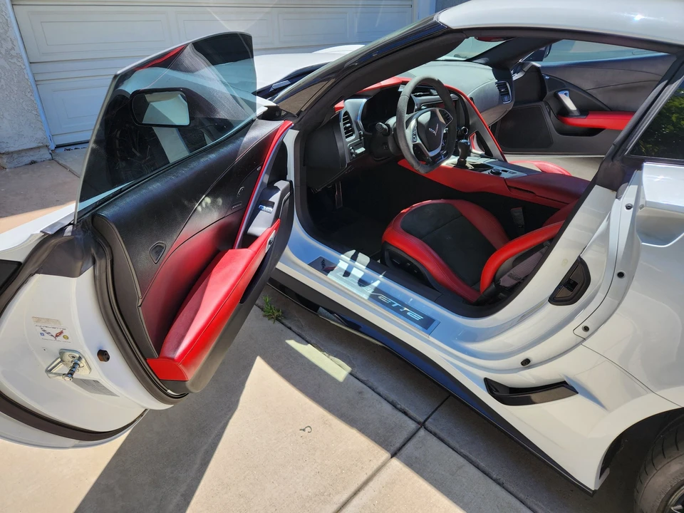 2017 Chevrolet Corvette C7 Z06 - Image 3 of 15