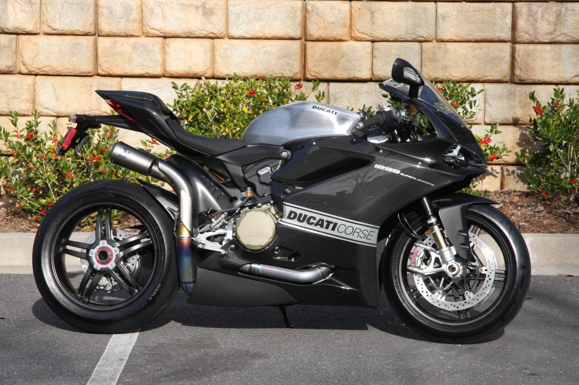 1k-Mile 2017 Ducati 1299 Superleggera