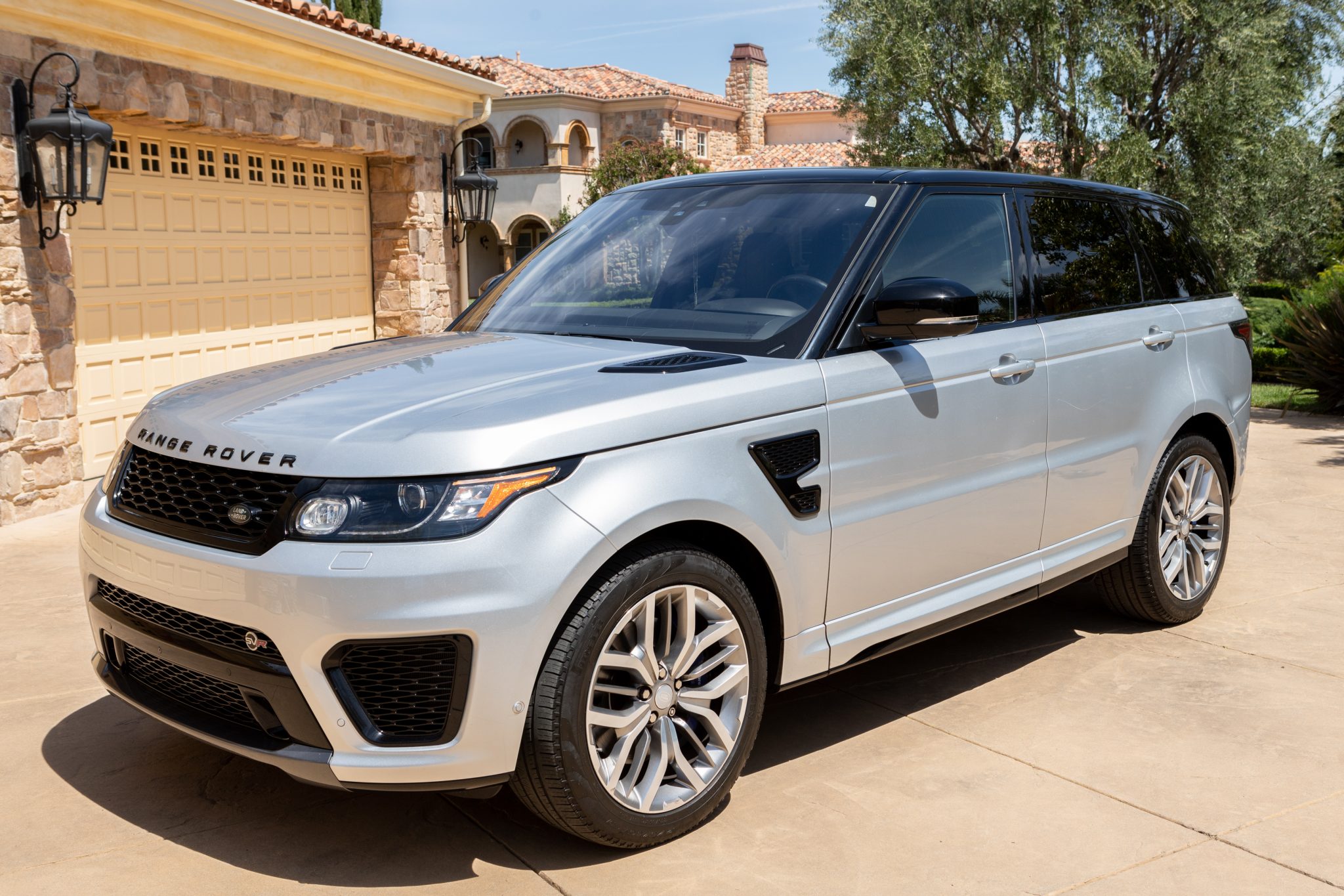 2017 Land Rover Range Rover Sport SVR