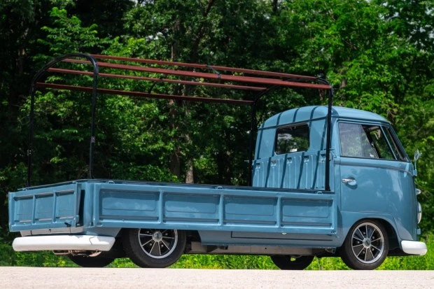 1961 Volkswagen Split-Window Pickup - Image 2 of 8