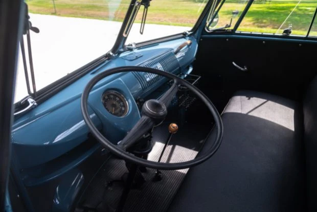 1961 Volkswagen Split-Window Pickup - Image 5 of 8