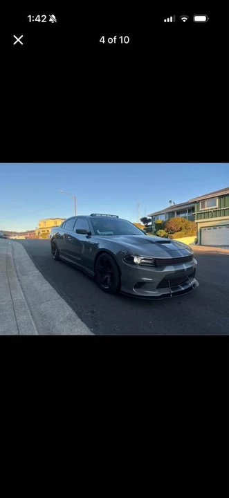2018 Dodge Charger SRT Hellcat 7th Gen - Image 3 of 10