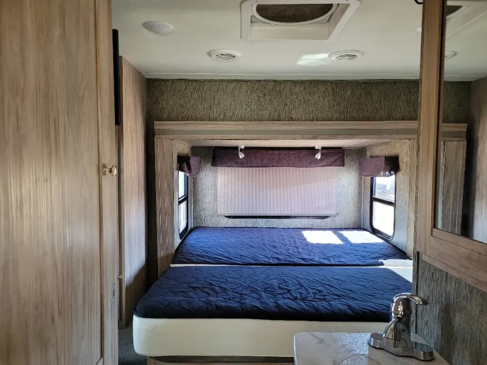 2018 Forest River - Image 19 of 19