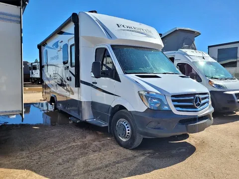 2018 Forest River Forester 2401R