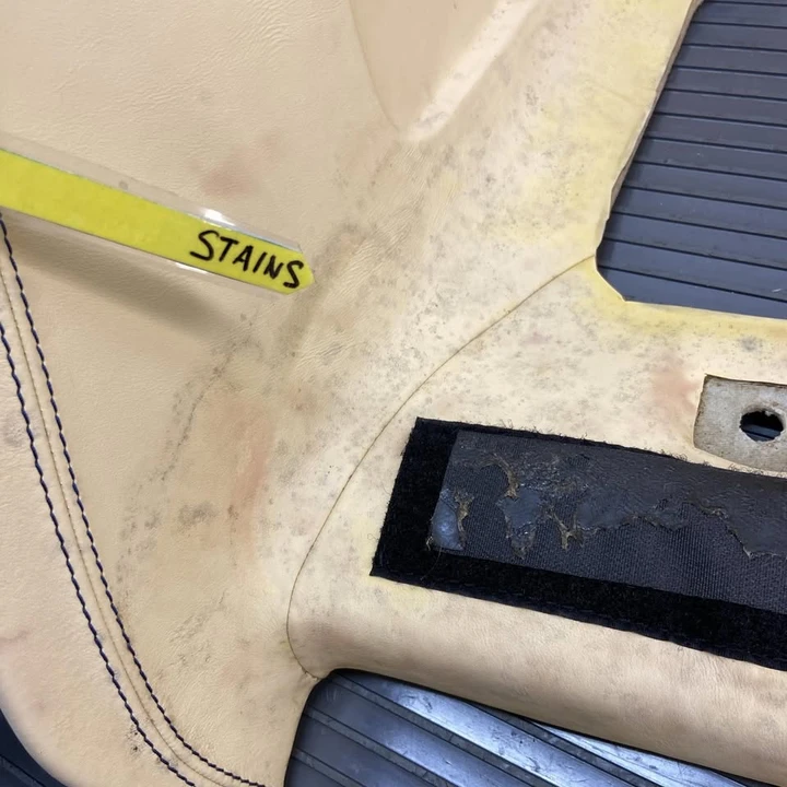 2018 Parts & Memorabilia Seats & Interior - Image 6 of 10