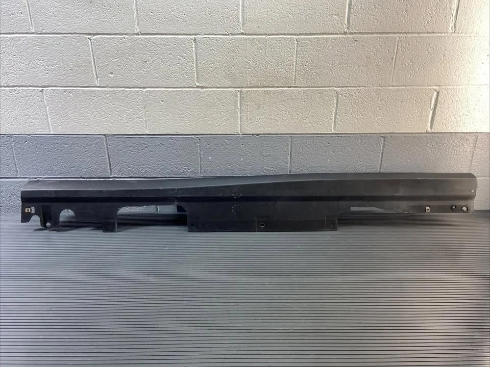 2018 Parts & Memorabilia Bodywork - Image 7 of 10
