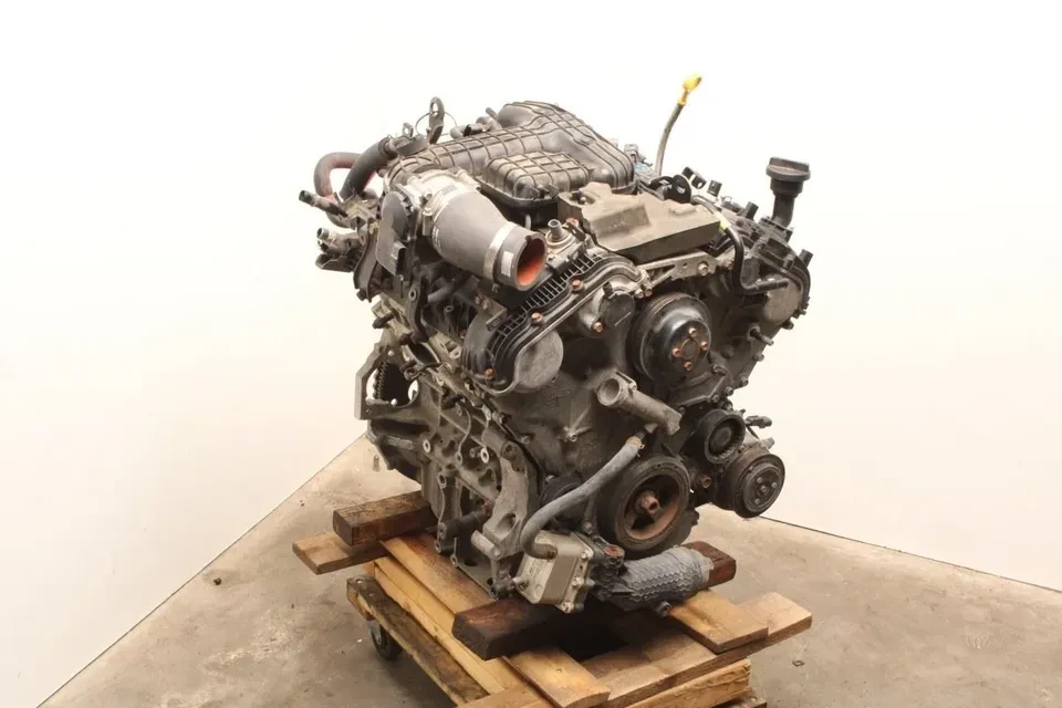 2018 Parts & Memorabilia Engines - Image 3 of 8