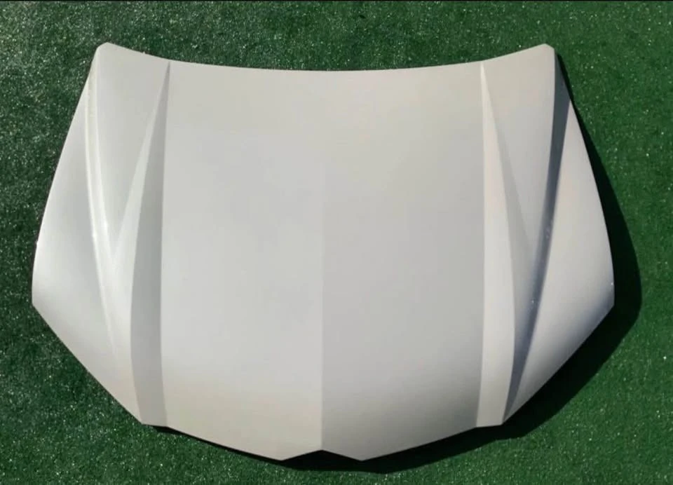 2018 Parts & Memorabilia Bodywork - Image 2 of 2