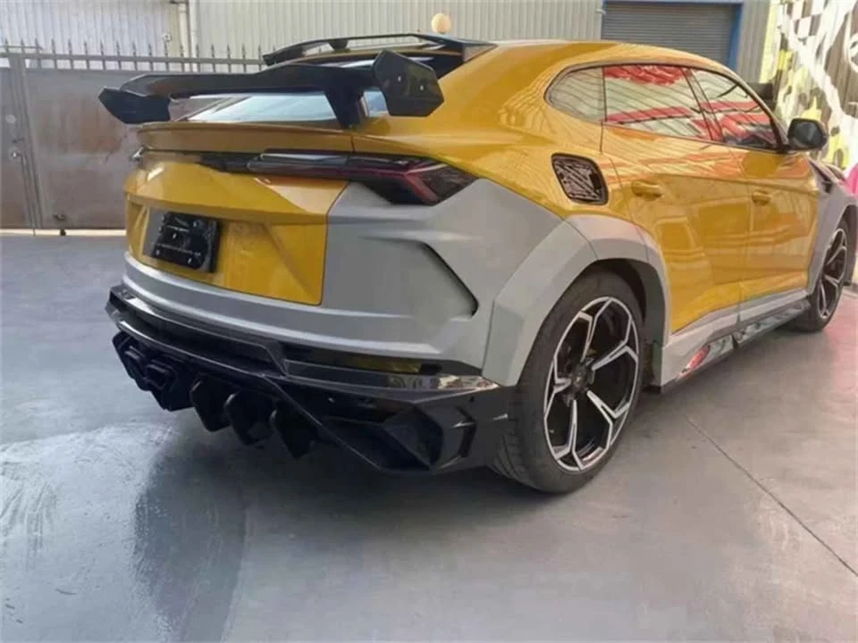 2018 Lamborghini Urus - Image 4 of 6