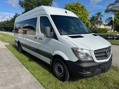 2018 Mercedes-Benz Sprinter 2500 15 Passenger