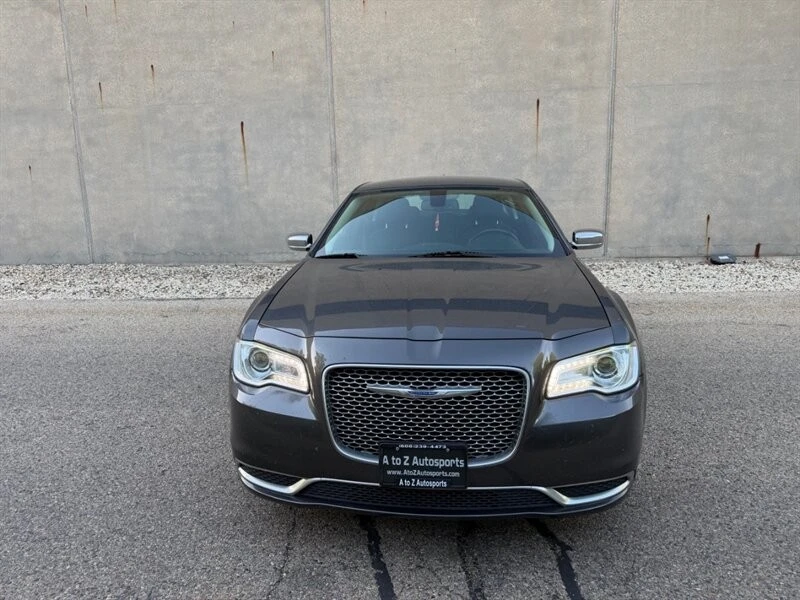 2018 Chrysler 300 (2005-2023) - Image 3 of 4