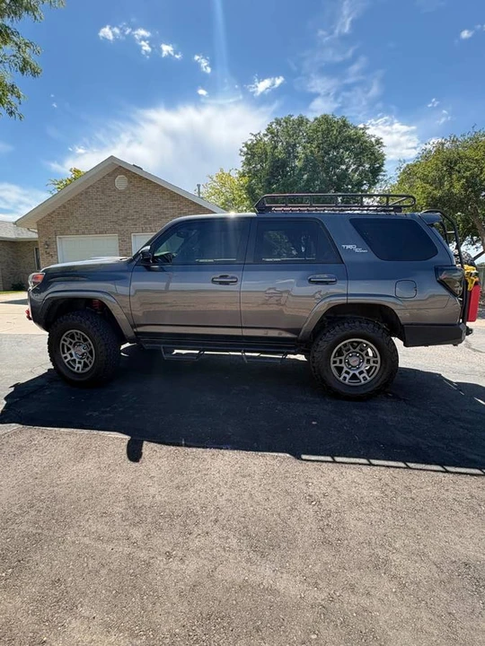 2018 Toyota 4Runner 5th Gen - Image 12 of 22