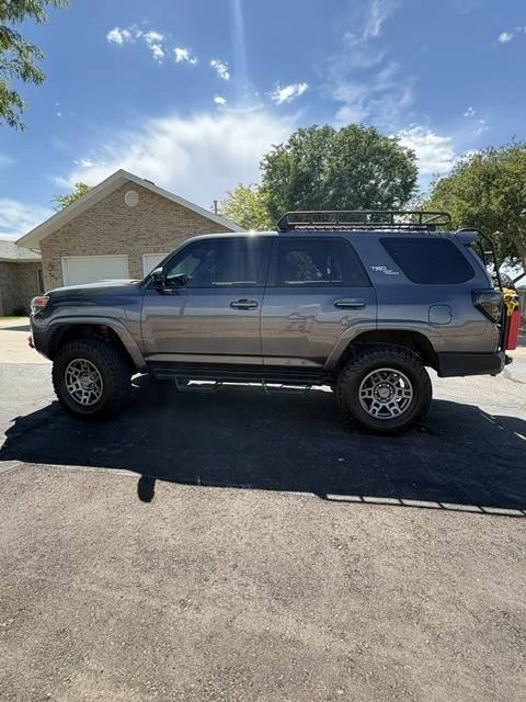 2018 Toyota 4Runner 5th Gen - Image 19 of 20