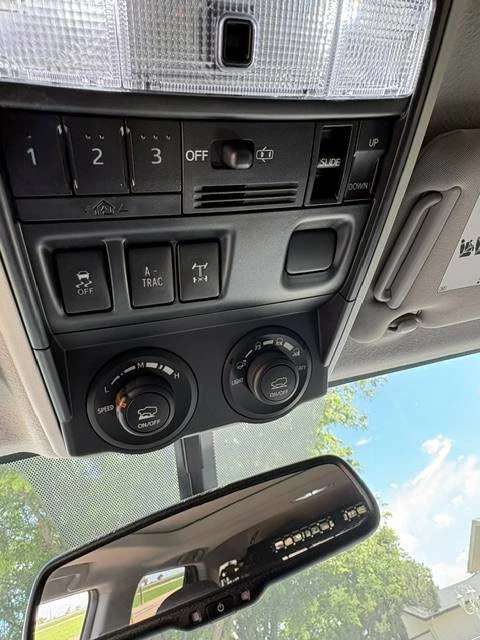 2018 Toyota 4Runner 5th Gen - Image 17 of 22