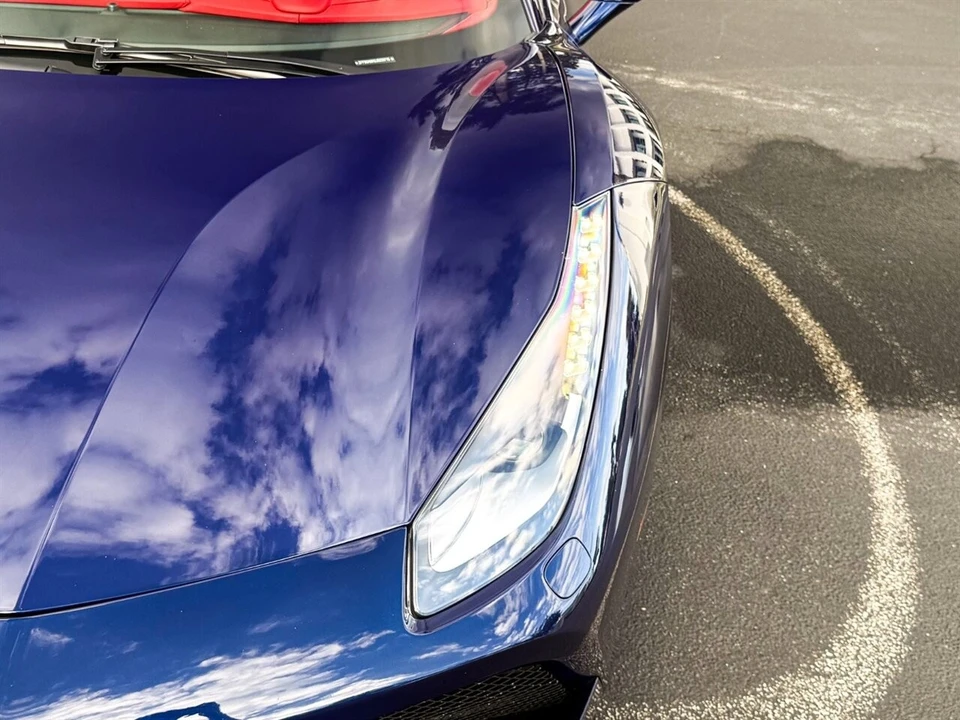 2018 Ferrari 488 Spider - Image 3 of 4