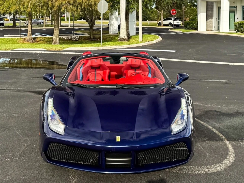 2018 Ferrari 488 Spider - Image 4 of 4