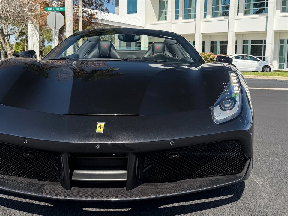 2018 Ferrari 488 Spider - Image 4 of 4