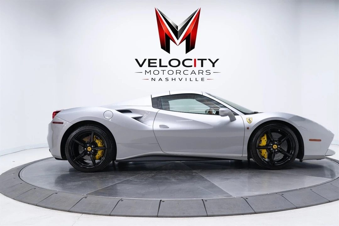2018 Ferrari 488 Spider - Image 4 of 4