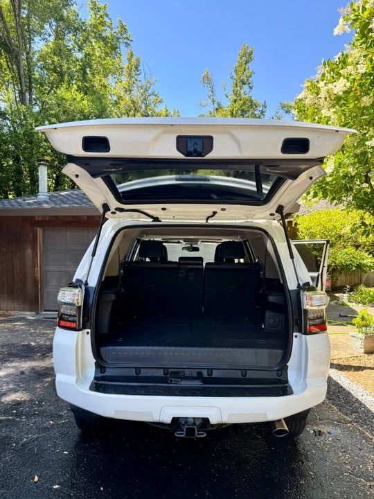 2018 Toyota 4Runner 5th Gen - Image 11 of 15