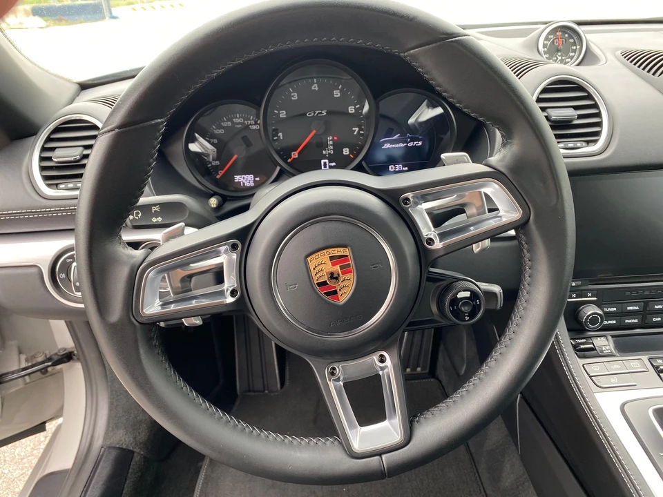 2018 Porsche 718 Boxster GTS - Image 8 of 22