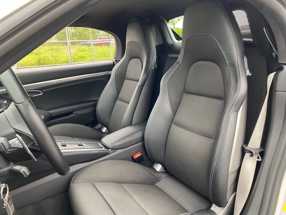2018 Porsche 718 Boxster GTS - Image 11 of 22