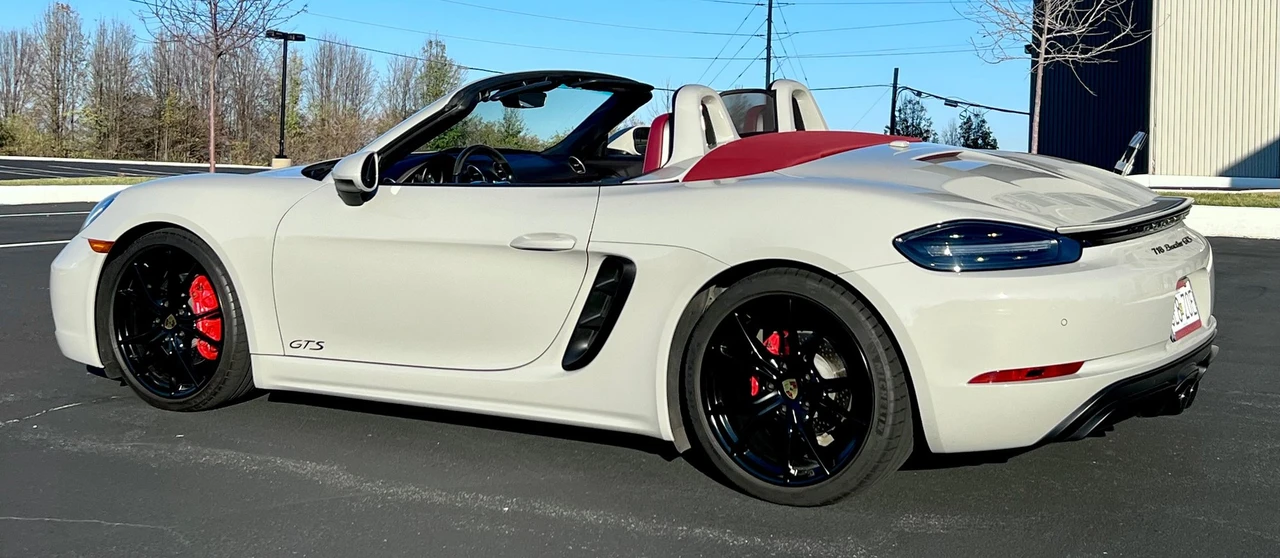 2018 Porsche 718 Boxster GTS - Image 9 of 26