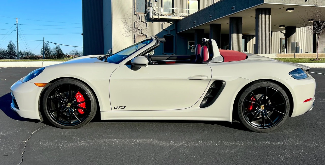2018 Porsche 718 Boxster GTS - Image 10 of 26