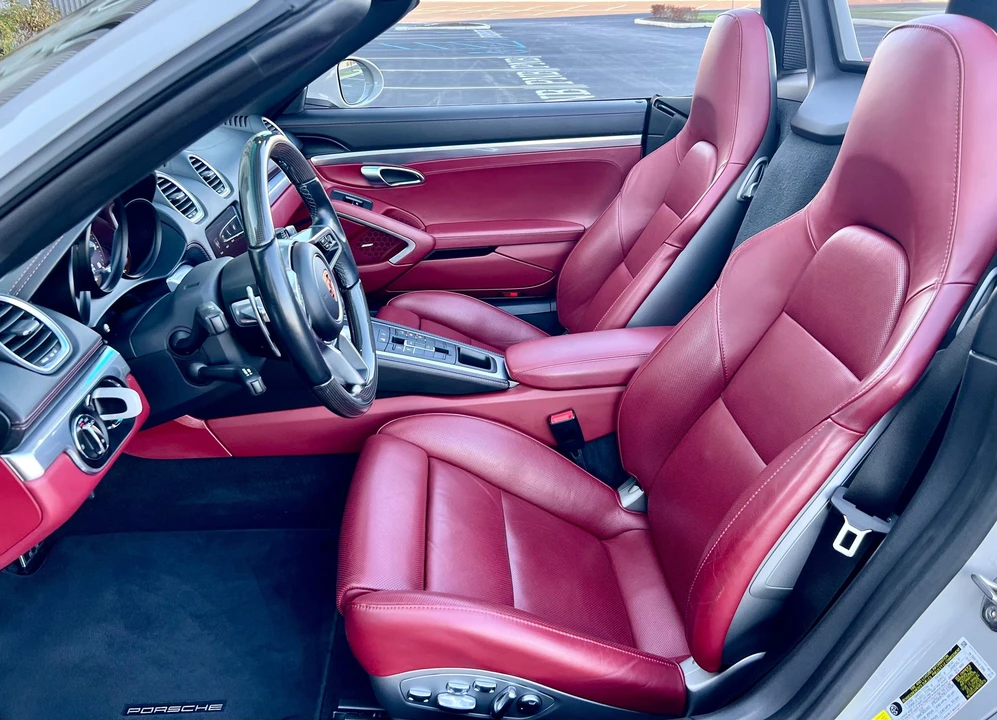 2018 Porsche 718 Boxster GTS - Image 20 of 26