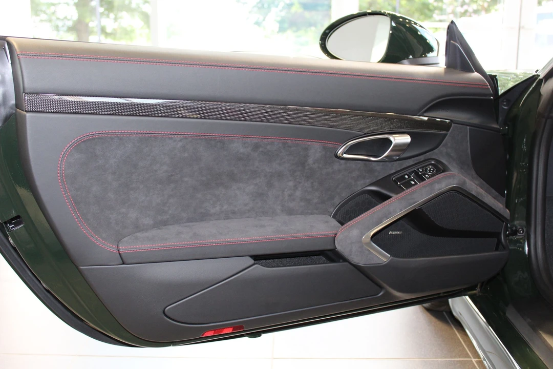 2018 Porsche 718 Boxster - Image 17 of 25