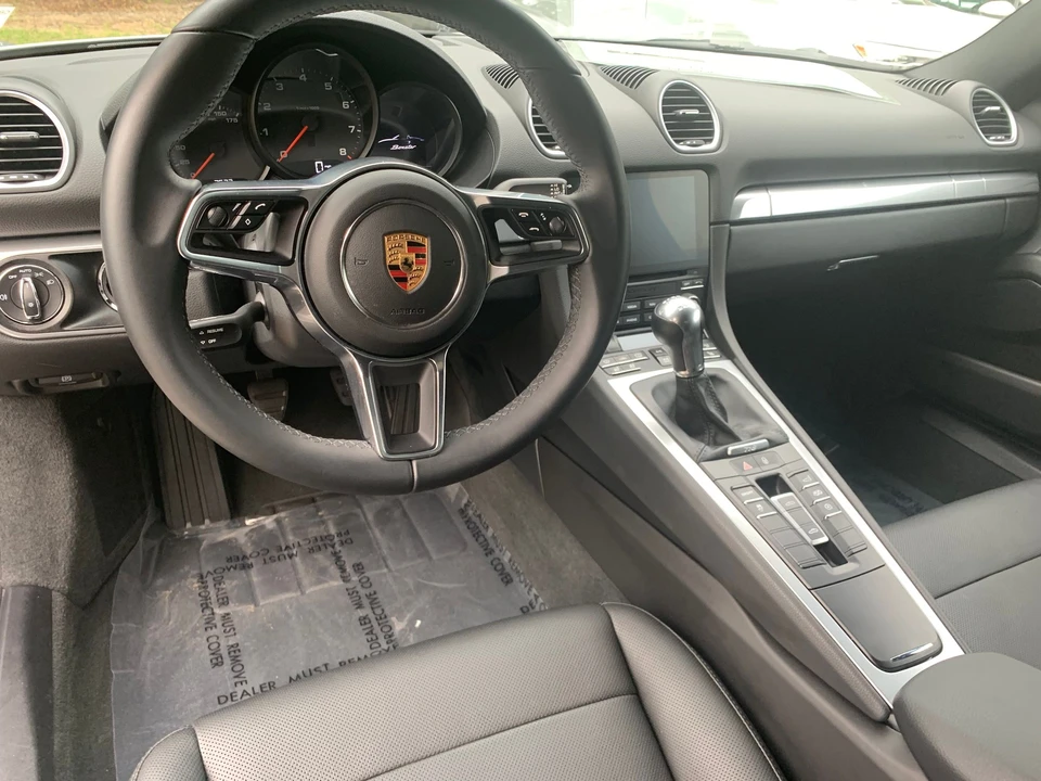 2018 Porsche 718 Boxster - Image 6 of 11