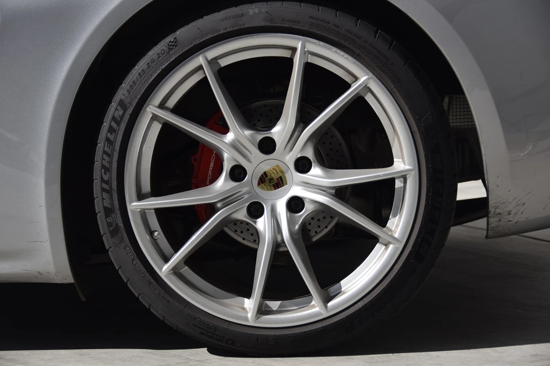 2018 Porsche 718 Boxster S - Image 17 of 20