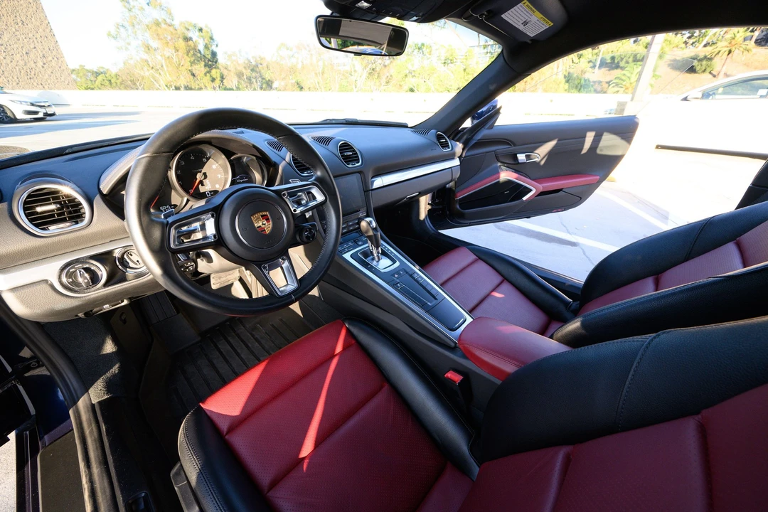 2018 Porsche 718 Cayman - Image 14 of 24