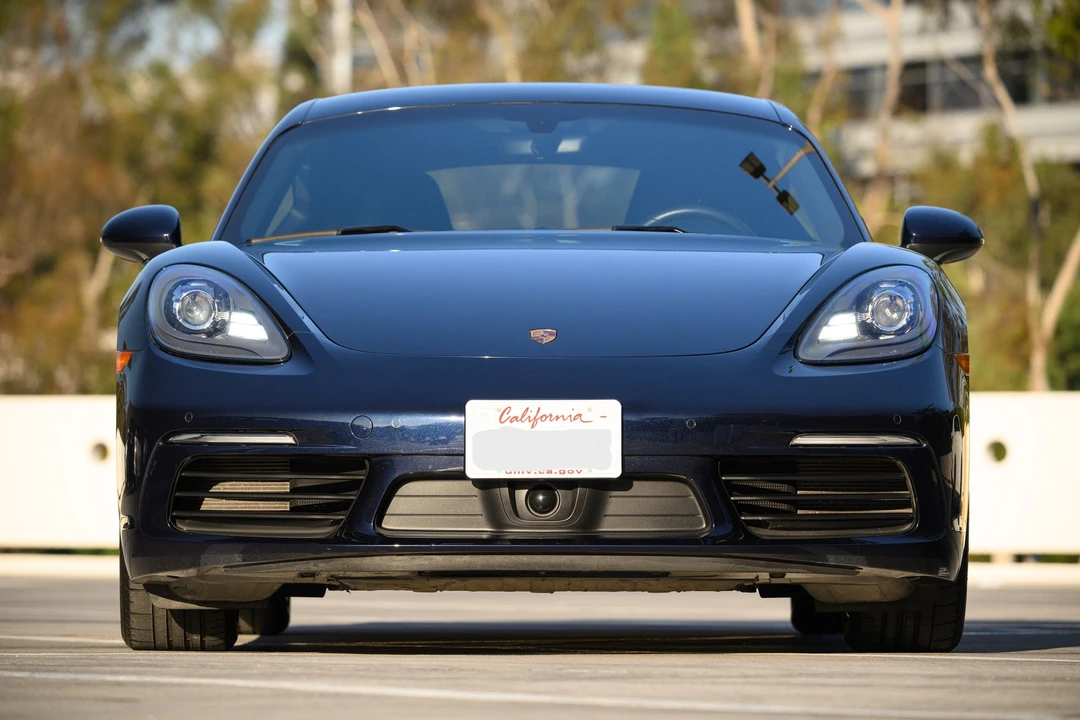 2018 Porsche 718 Cayman - Image 8 of 24