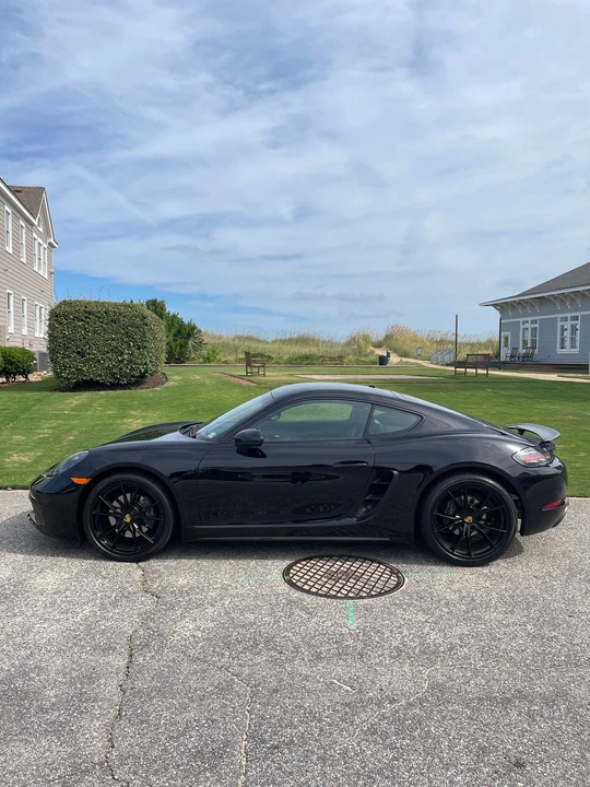 2018 Porsche 718 Cayman - Image 2 of 13