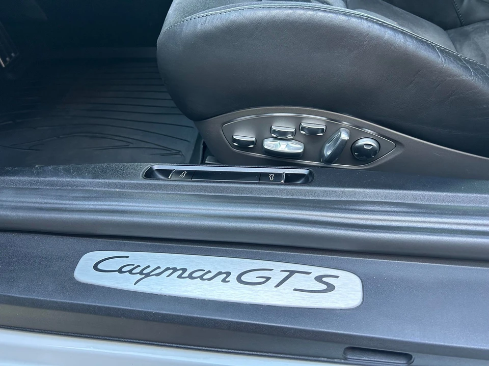 2018 Porsche 718 Cayman GTS - Image 12 of 18