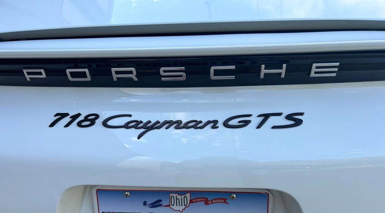 2018 Porsche 718 Cayman GTS - Image 6 of 18