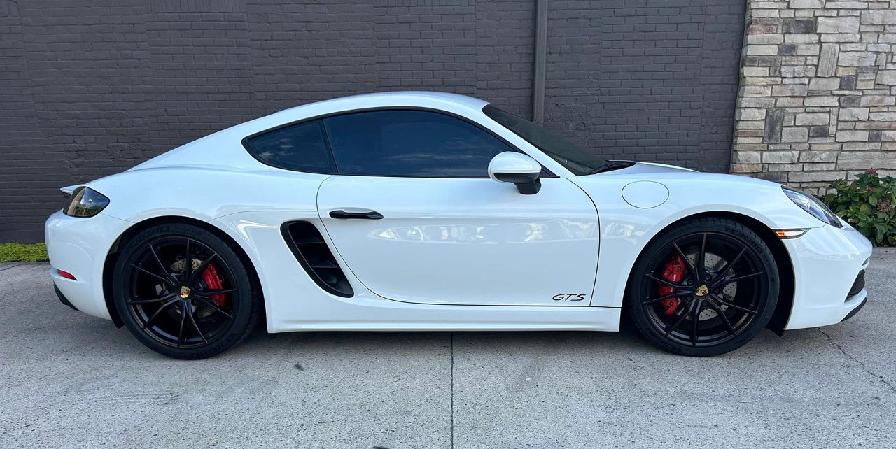 2018 Porsche 718 Cayman GTS - Image 5 of 18